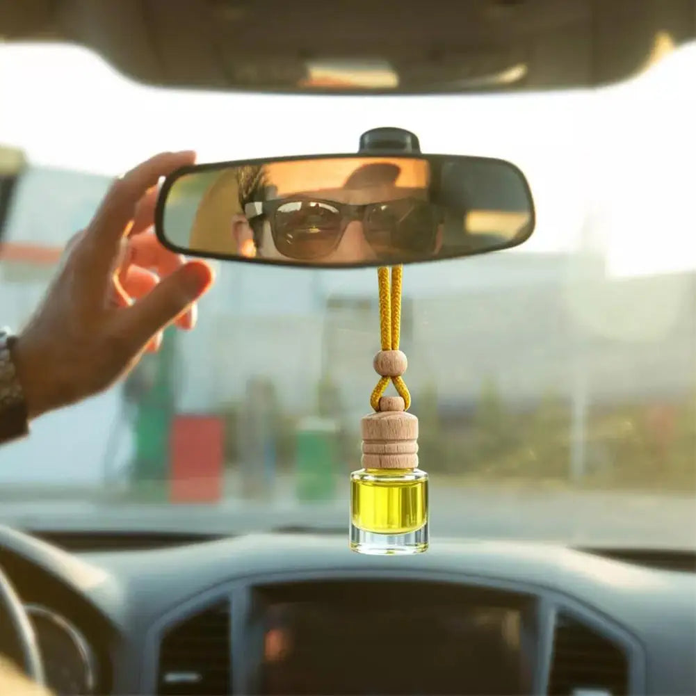 Hanging Car Air Freshener Refillable Glass Bottle Wooden Cap Essential Oil Diffuser Pendant Long Lasting Auto Perfume Ornament