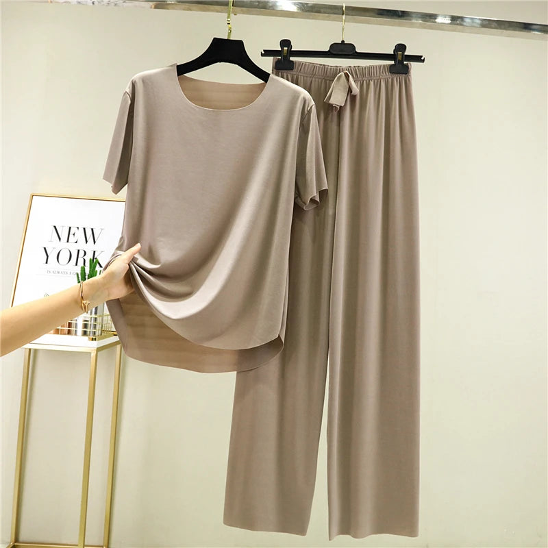 Women's Ice Silk Two-Piece Set - Round Neck T-Shirt and Loose Pants
