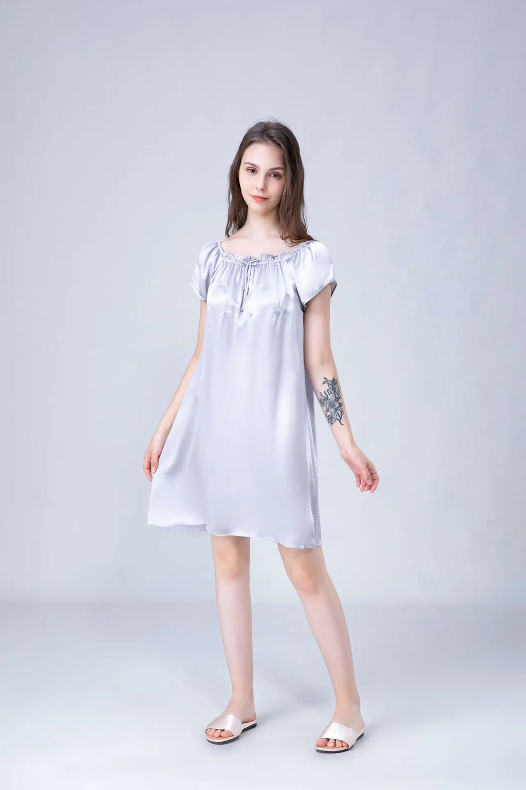 Women's 100% Mulberry Silk Sleep Dress Short Sleeve Summer Spring New Arrival Loose Solid Color Embroidered Doll Sleepwear