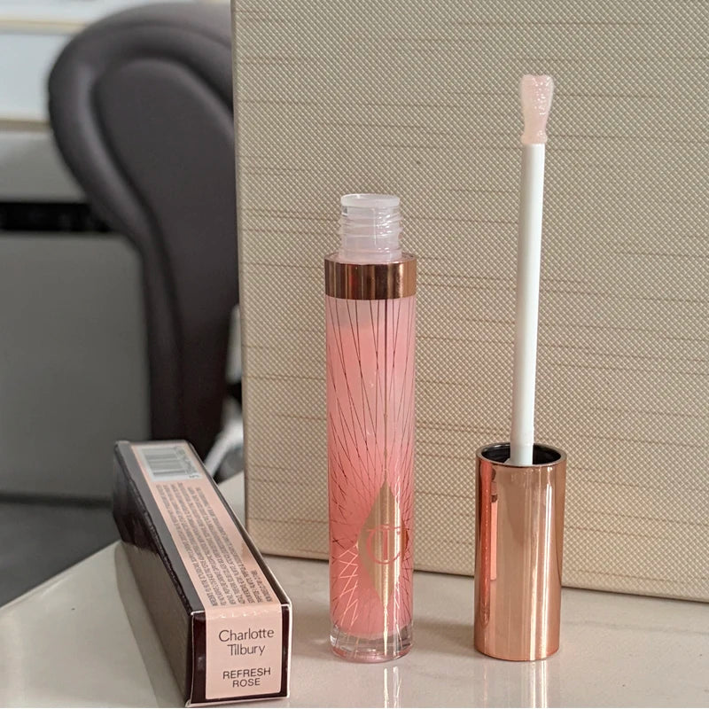 CT Hydrating Lip Gloss Lipstick