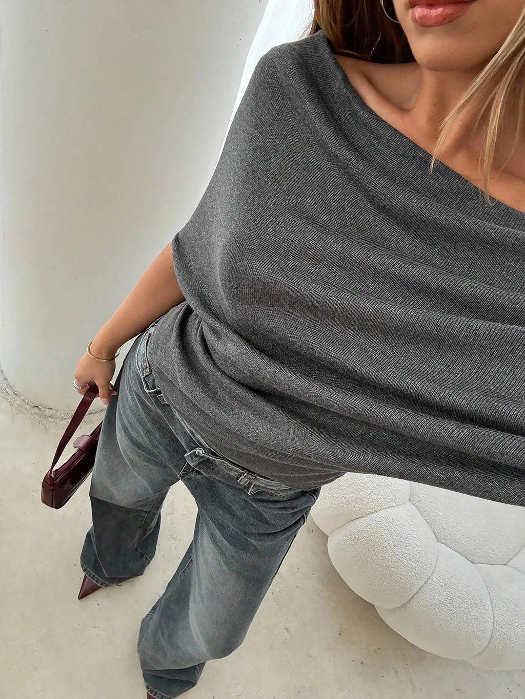 Women's Fashion Sexy Hot Girl One Shoulder T-Shirt 2026 Summer New Slim Bat Sleeve Solid Color Versatile Top T-Shirt Female