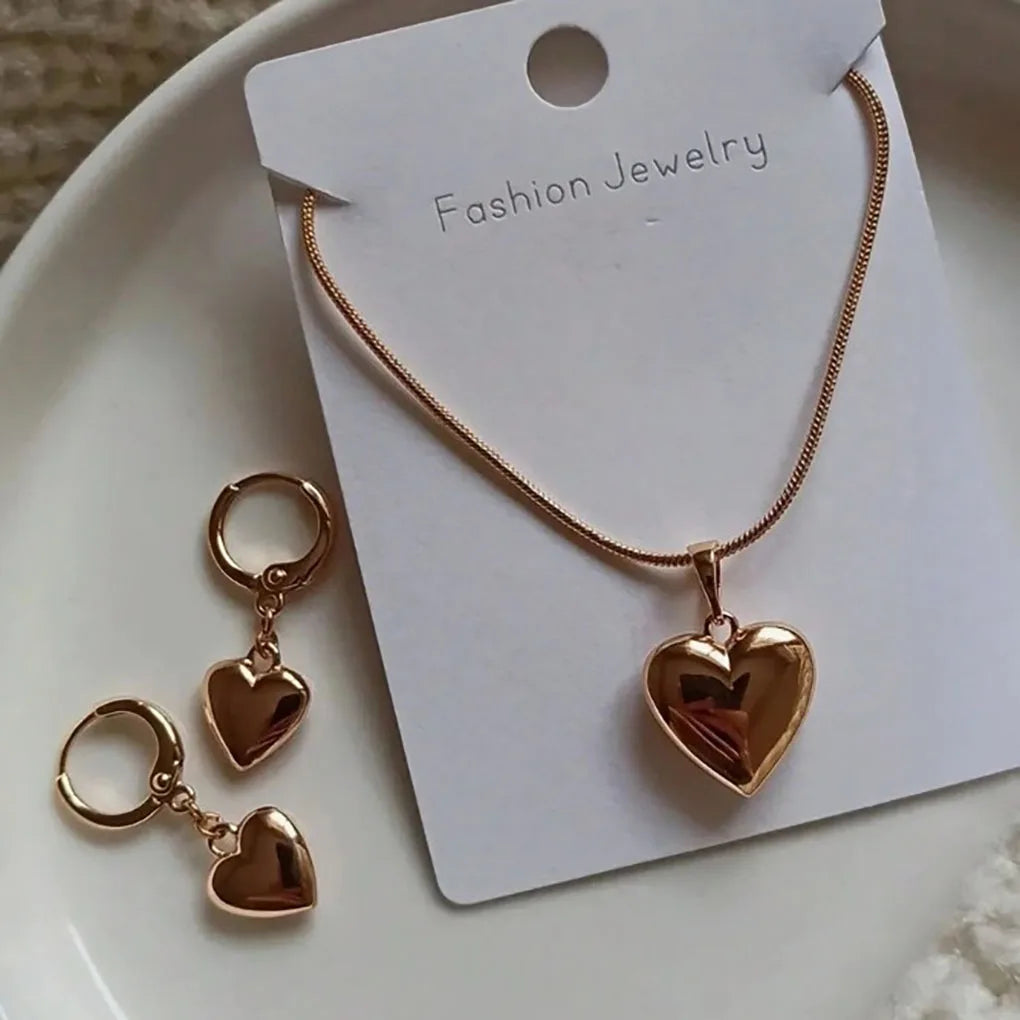 Glossy Gold Plated Metal Love Heart Dangle Earrings Necklace Jewelry Set For Women'S Dainty Daily Wear Outfit Accessories