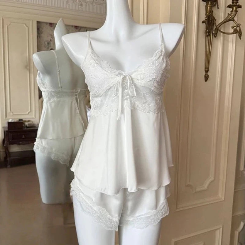 Elegant Lace Sexy Pajamas Women Summer Nightwear With Built In Chest Pad Sexy V Neck 2Pcs Camisole Shorts Homewear Loungewear