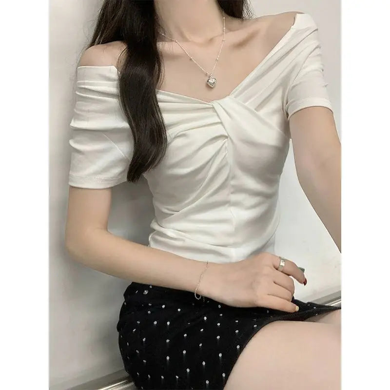 Pure Cotton Black Two-wear One-shoulder Short-sleeved T-shirt for Women's New Hot Girl Sexy Slim and Versatile Short Top