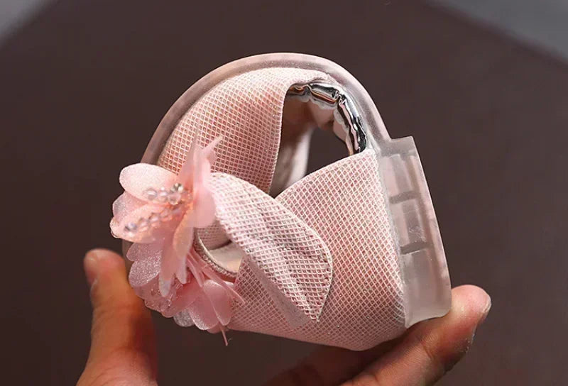 Summer New Style Children's Sandals Girls Fashion Rhinestone Flower Princess Shoes Little Girls Soft Soled Dance Shoes Girls