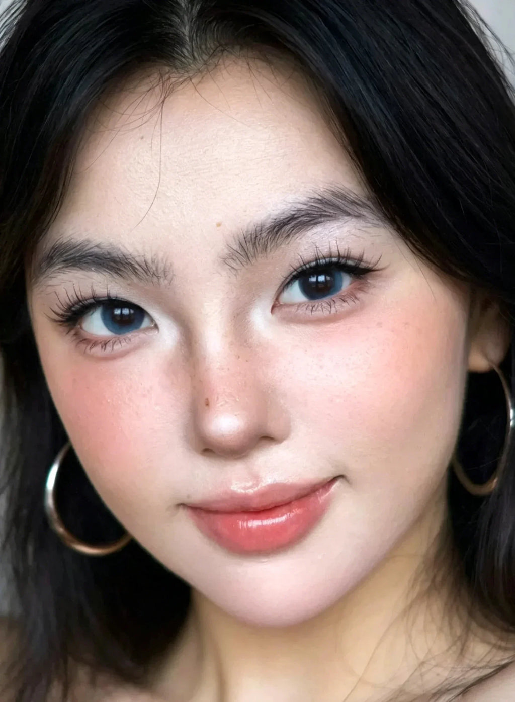 CT Summer Limited Lip Gloss Hydrating Lipstick Setting Powder Shine Nine-Color Eyeshadow Palette Blush Skincare Essence Makeup