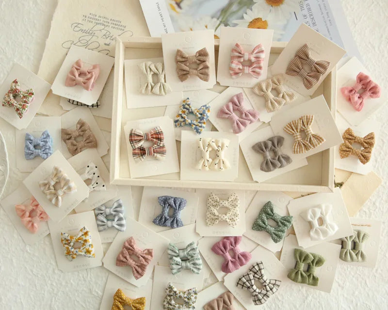 Children's Hair Clips, Handmade Headwear, Baby Hair Accessories, Full coverage fabric hair Clip Bows for Girls
