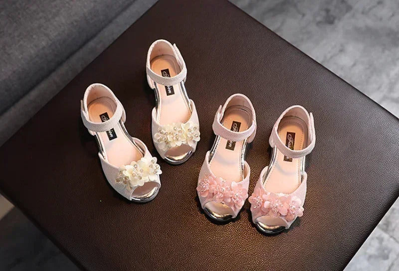 Summer New Style Children's Sandals Girls Fashion Rhinestone Flower Princess Shoes Little Girls Soft Soled Dance Shoes Girls