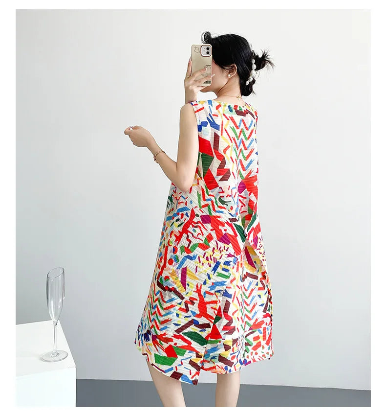 2026 Summer Retro Print Design Flared Dress Women Loose Fit Plus Size Fashion Elegant Sleeveless Dress Travel Vacation Wear