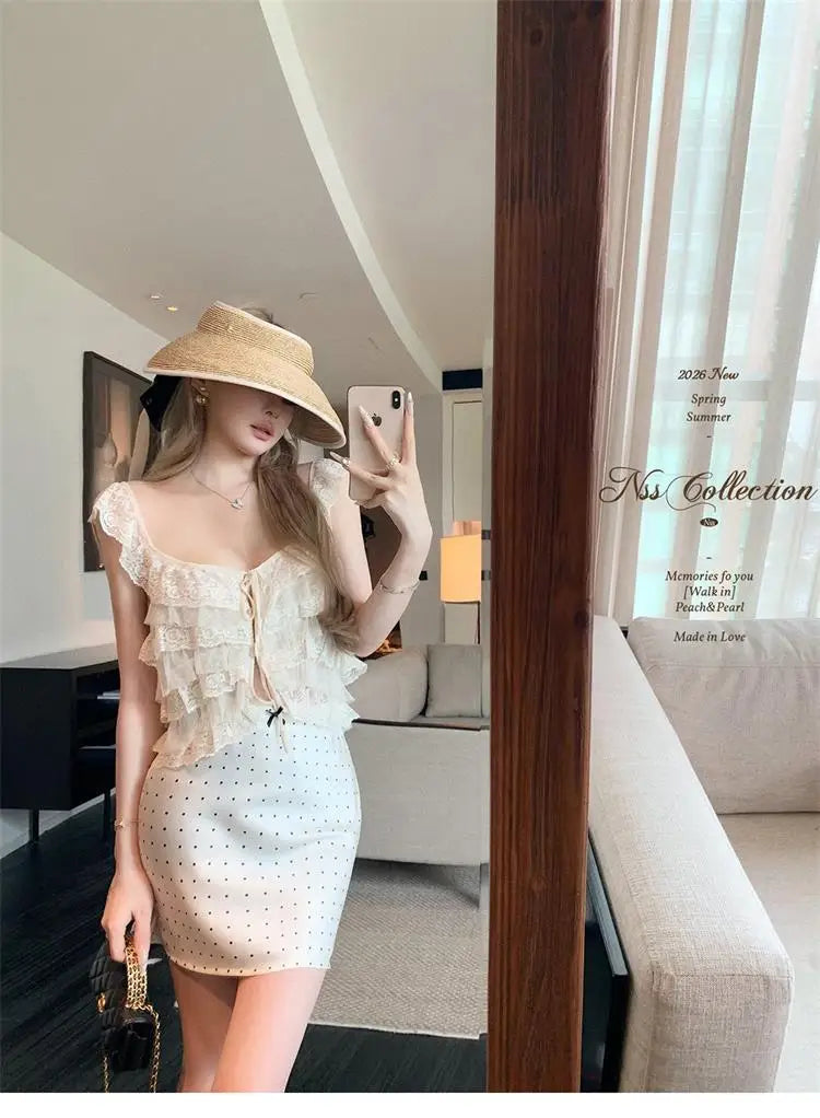 Korean Style Short Lace Halter Top Women's Summer New Design Pure Desire  Leaf  Spicy Girl Commute Loose Fit Casual