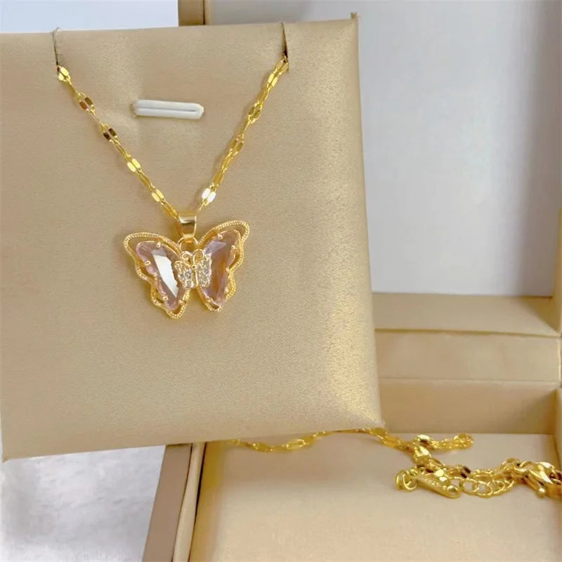 Fashionable European and American Micro-inlaid Cute Butterfly Necklace Classic Retro Light Luxury Stainless Steel Clavicle Chain