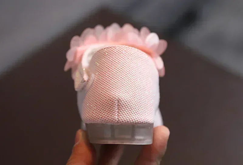 Summer New Style Children's Sandals Girls Fashion Rhinestone Flower Princess Shoes Little Girls Soft Soled Dance Shoes Girls