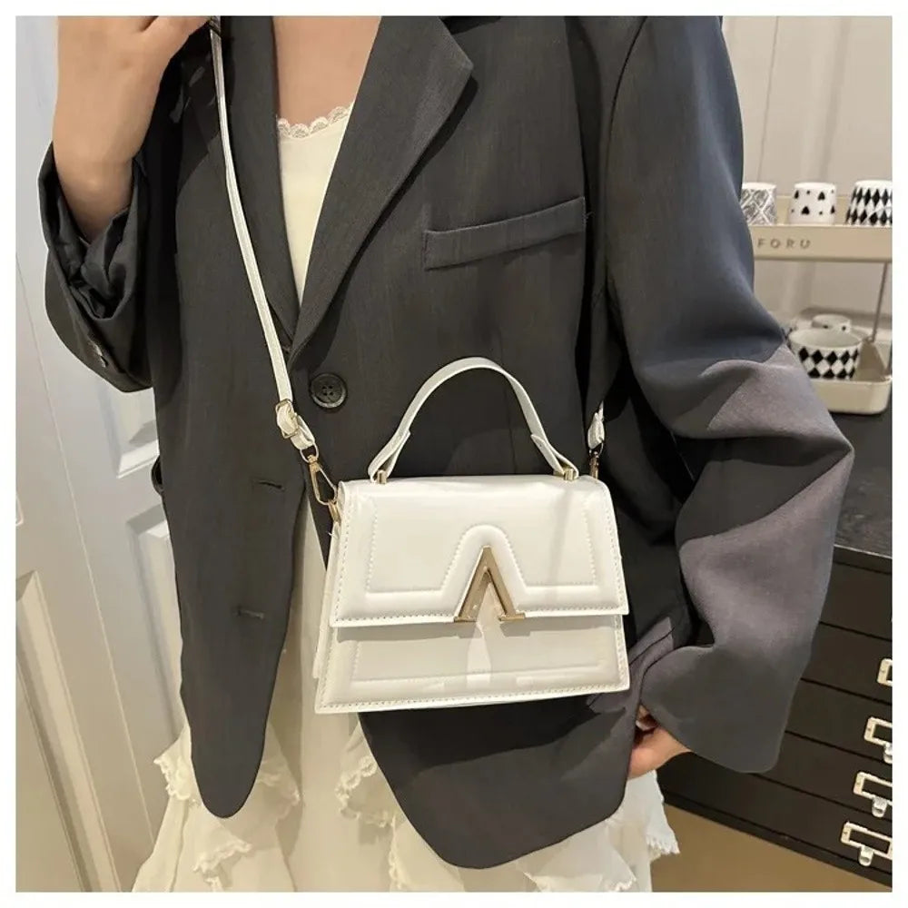 Casual Retro Shoulder Bag Candy Color Large Capacity Crossbody Bag PU Material Street Trend Ladies Handbag