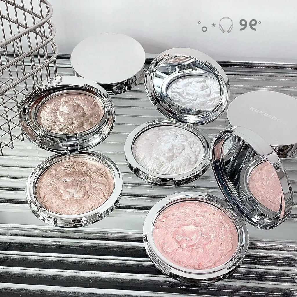 Three-Color Lion Shiny Highlight Soft And Delicate Powder Clear Pearlescent Glitter High Gloss Cream Makeup Pressed Powder
