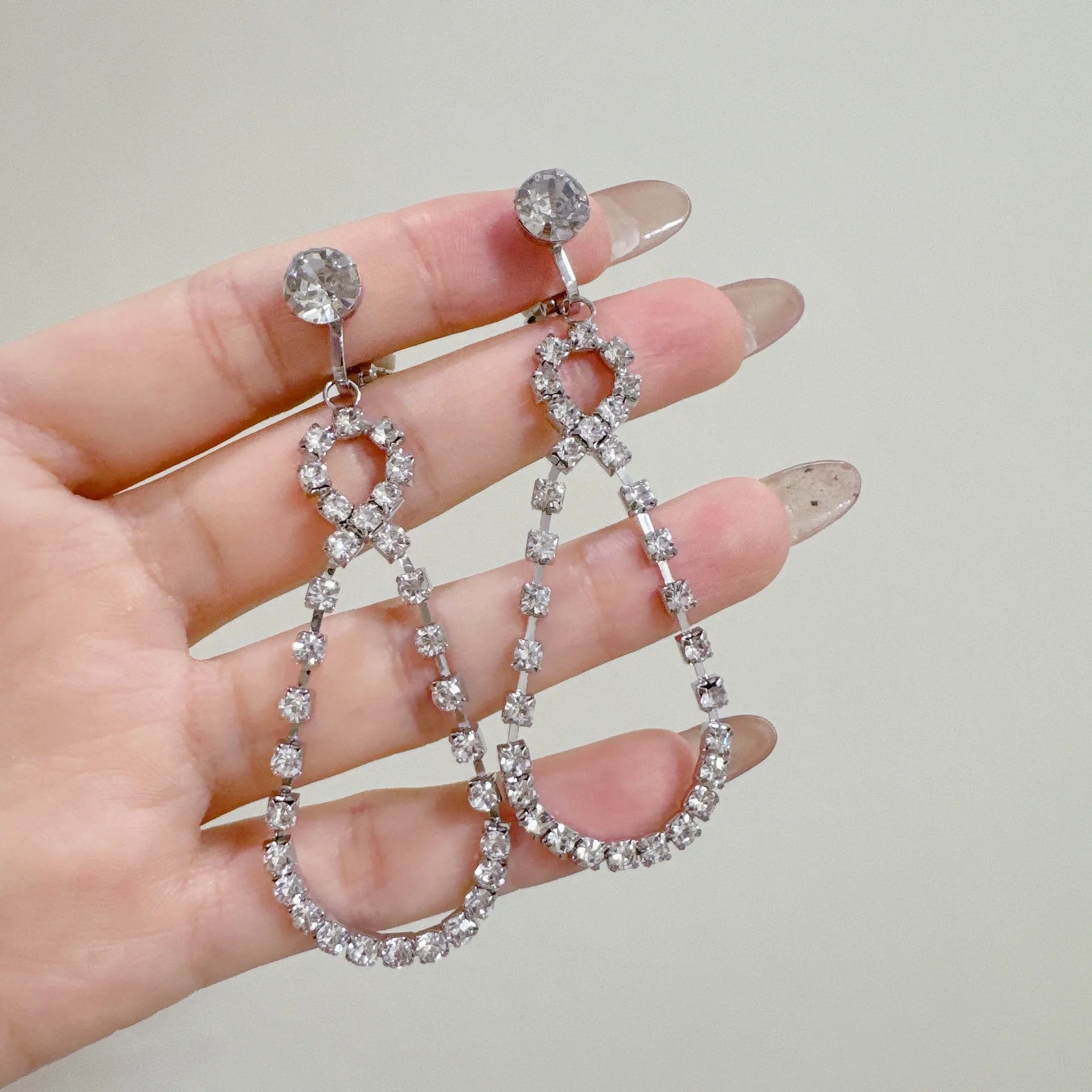 Korean Fashion Style Pearl Long Tassel Clip on Earrings for Women Simple Temperament Long Chain Non-piercing Ears Clip Earrings