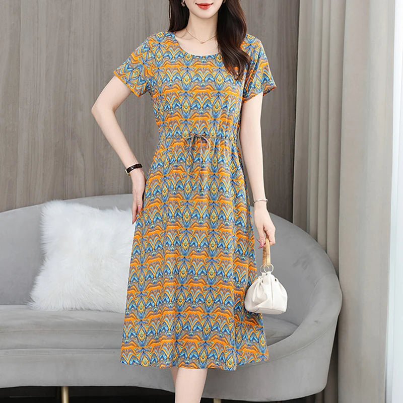 New Elegant Floral Dress  Bohemian plus Size Women Summer Short Sleeve Clothing with Large Hem for Casual Occasions