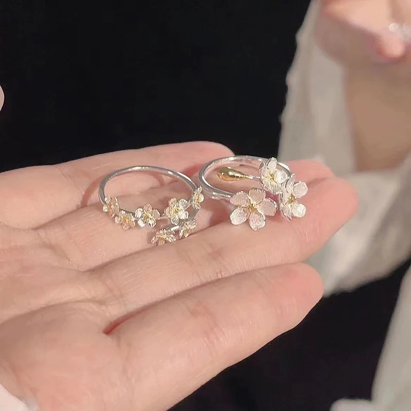Unique Delicate Flower Opening Adjustable Rings For Women Fashion Minimalist Silver Color Finger Ring Engagement Jewelry Gift