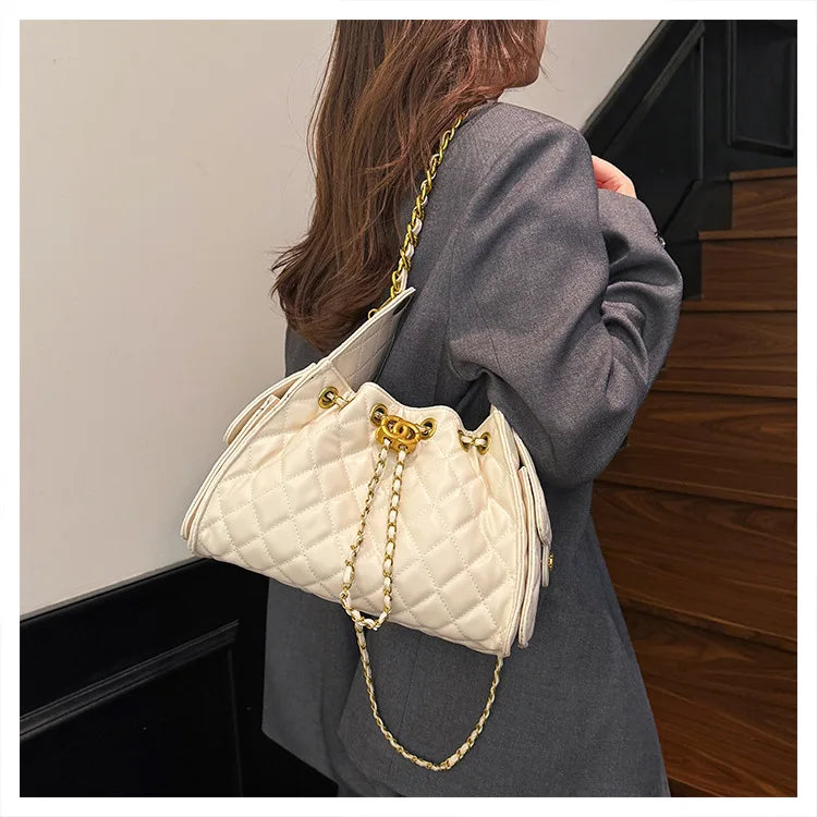Quilted shoulder underarm bag, large-capacity hobo bag, bucket drawstring chain crossbody bag, women's handbag