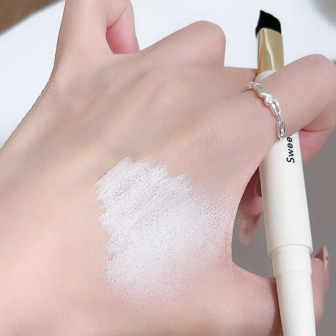 Dual-Ended Face Contour & Highlight Stick 3D Nose Shadow with Smudge Brush Silky Smooth Concealer Pen Natural Sculpting Makeup