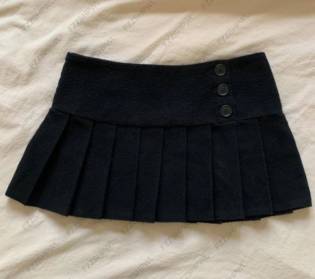 Gothic punk Low waist pleated Mini skirt women black ruffle metal buckle streetwear summer Aesthetic hotsweet Woman's Clothing