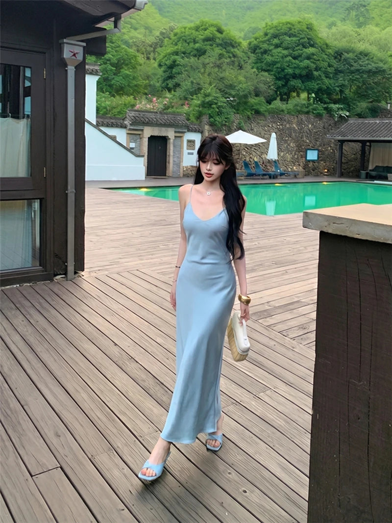 Sexy Retro V-Neck Strap Dress Women's Slim Fit Long Skirt High Waist Summer Design Sensation Lady Style Comfortable Breathable