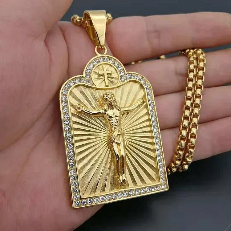 Christian Jesus Portrait Iced Out Necklace Pendant For Men And Women Cross Catholic Amulet Jewelry