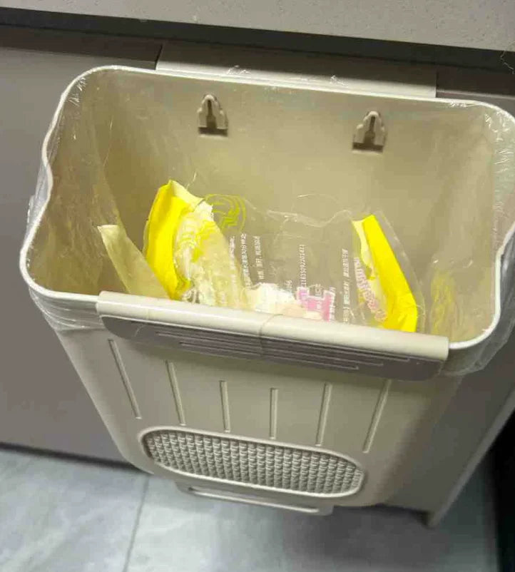 Cubo de basura plegable montado en la pared de la cocina, cubo de basura colgante para armario del hogar, cubo de basura colgante clasificado, accesorios de cocina