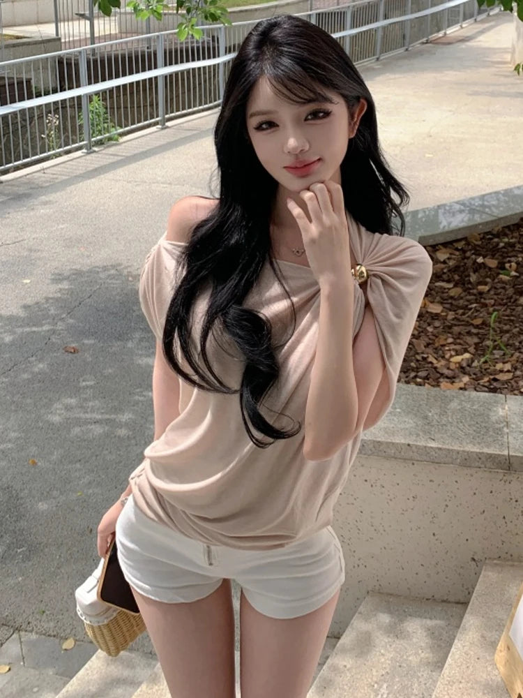 Sexy Slim Fit Metal Buckle Asymmetrical Shoulder Top Pleated Design Versatile Single Wear Tank Top Breathable Short Length