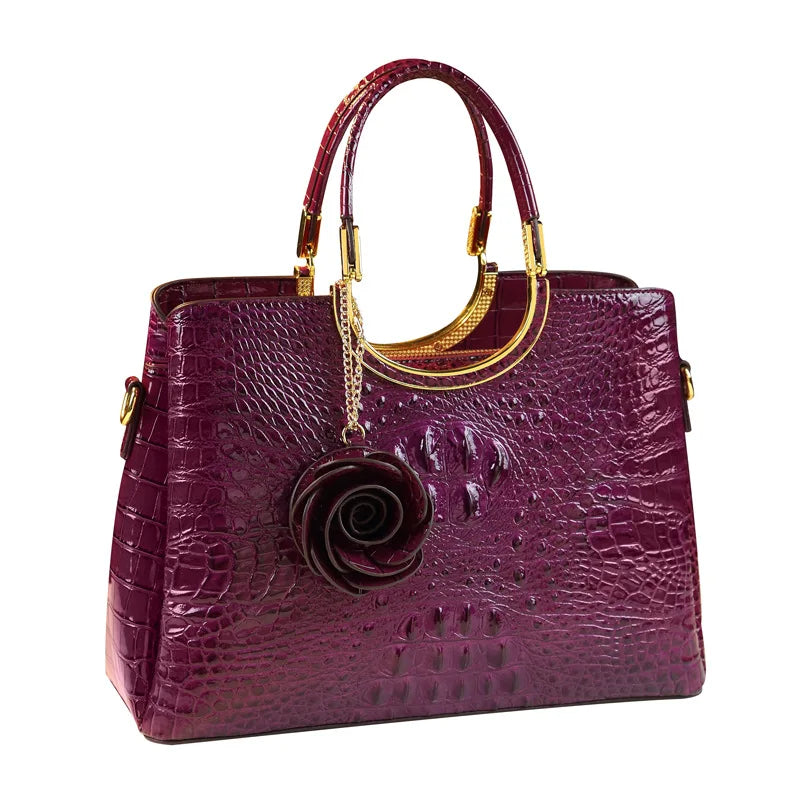 Elegant Leather Crocodile Pattern Wedding Handbag for Women Suitable for Bridal Events And Cheongsam Outfits European Vintage...