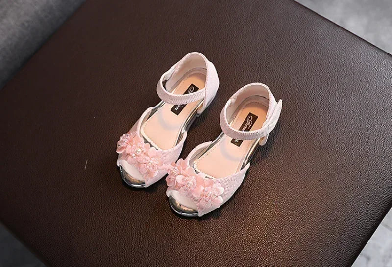 Summer New Style Children's Sandals Girls Fashion Rhinestone Flower Princess Shoes Little Girls Soft Soled Dance Shoes Girls