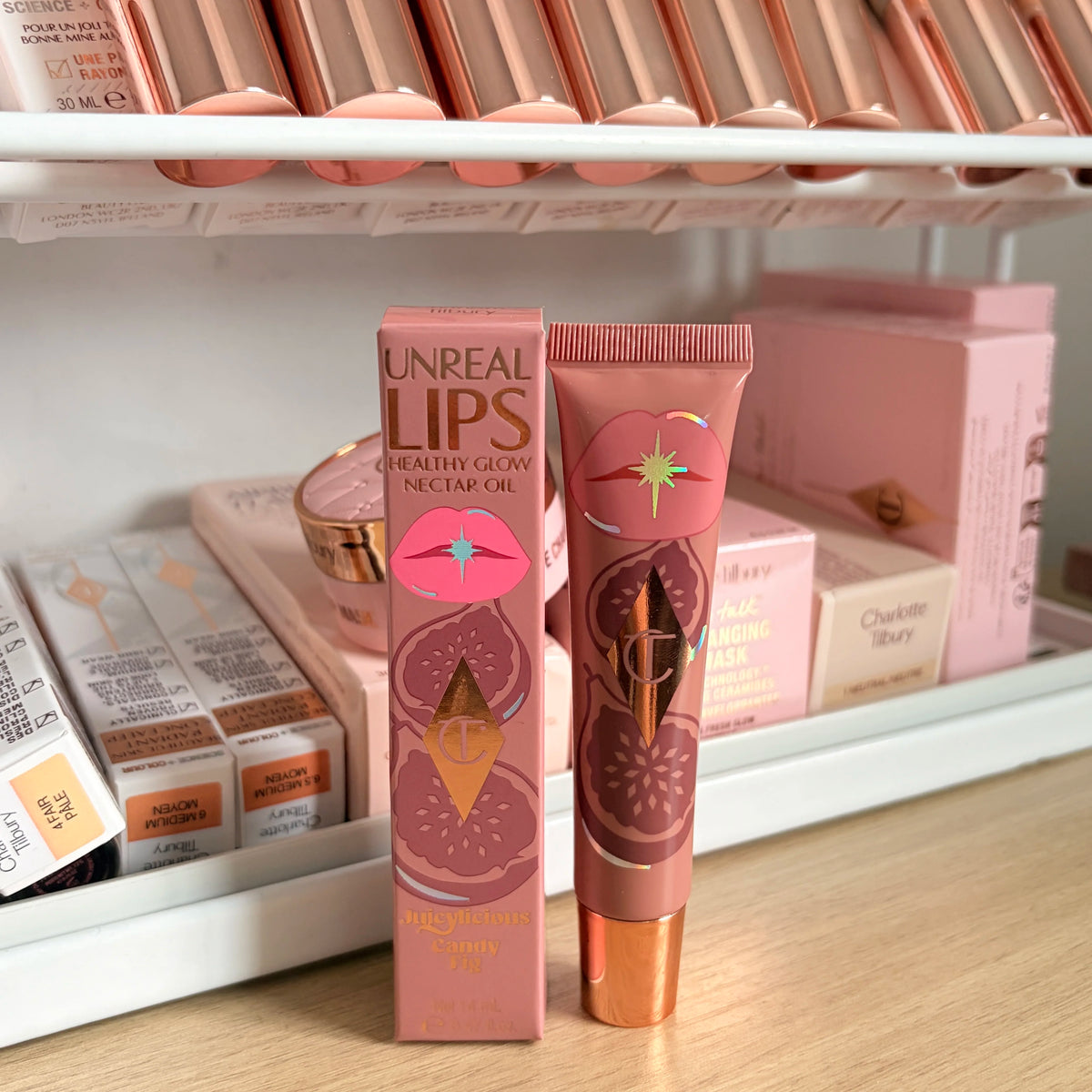 CT Hydrating Lip Gloss Lipstick