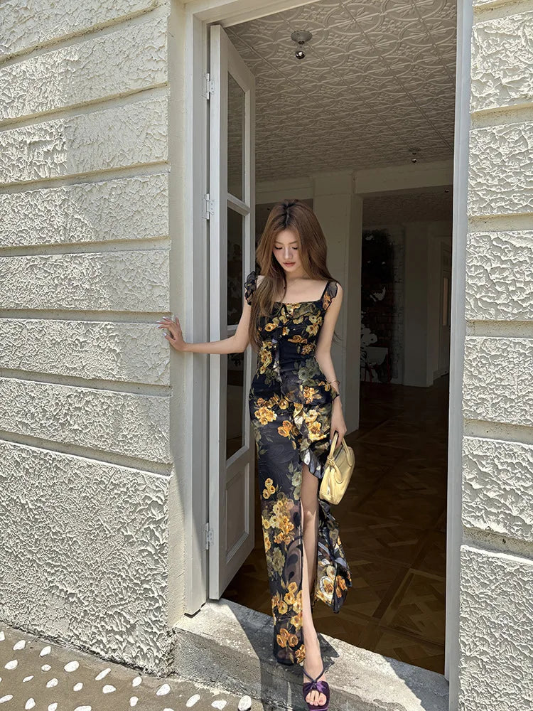 Summer 2026 Women's Long Sleeveless Dress Halter Neck Print Gauze Edge Split Fashionable Slim Fit Street Style High Waist