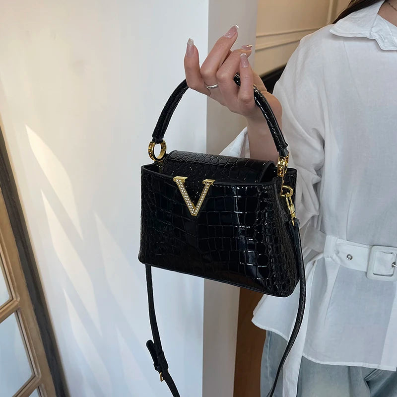 Mom' Bag Luxury Brand Ladies Messenger Bag In Leather - Famous Designer Elegant Tote Bag Popular Classic Design