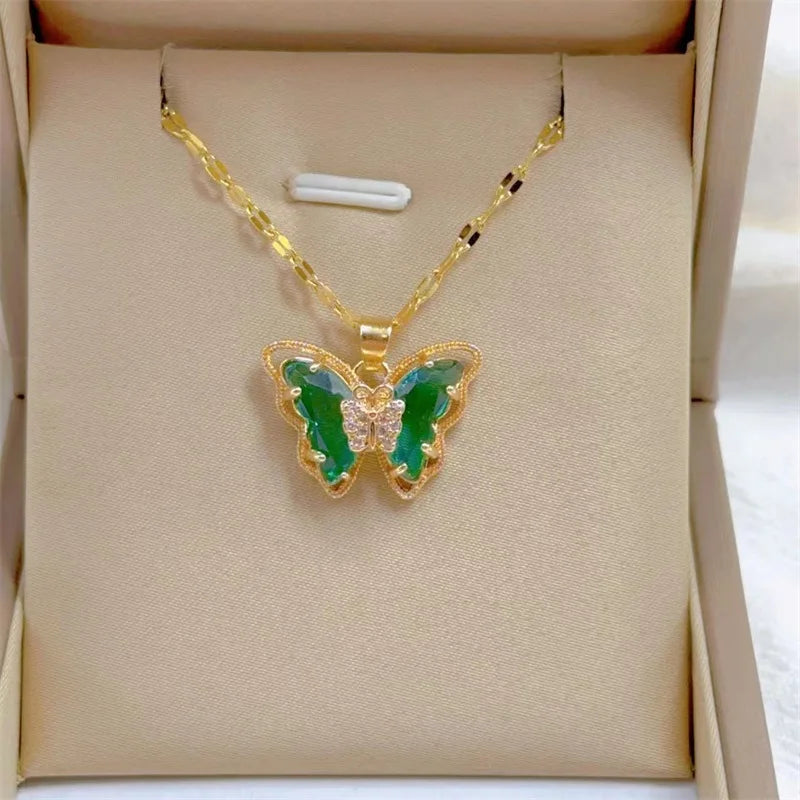 Fashionable European and American Micro-inlaid Cute Butterfly Necklace Classic Retro Light Luxury Stainless Steel Clavicle Chain