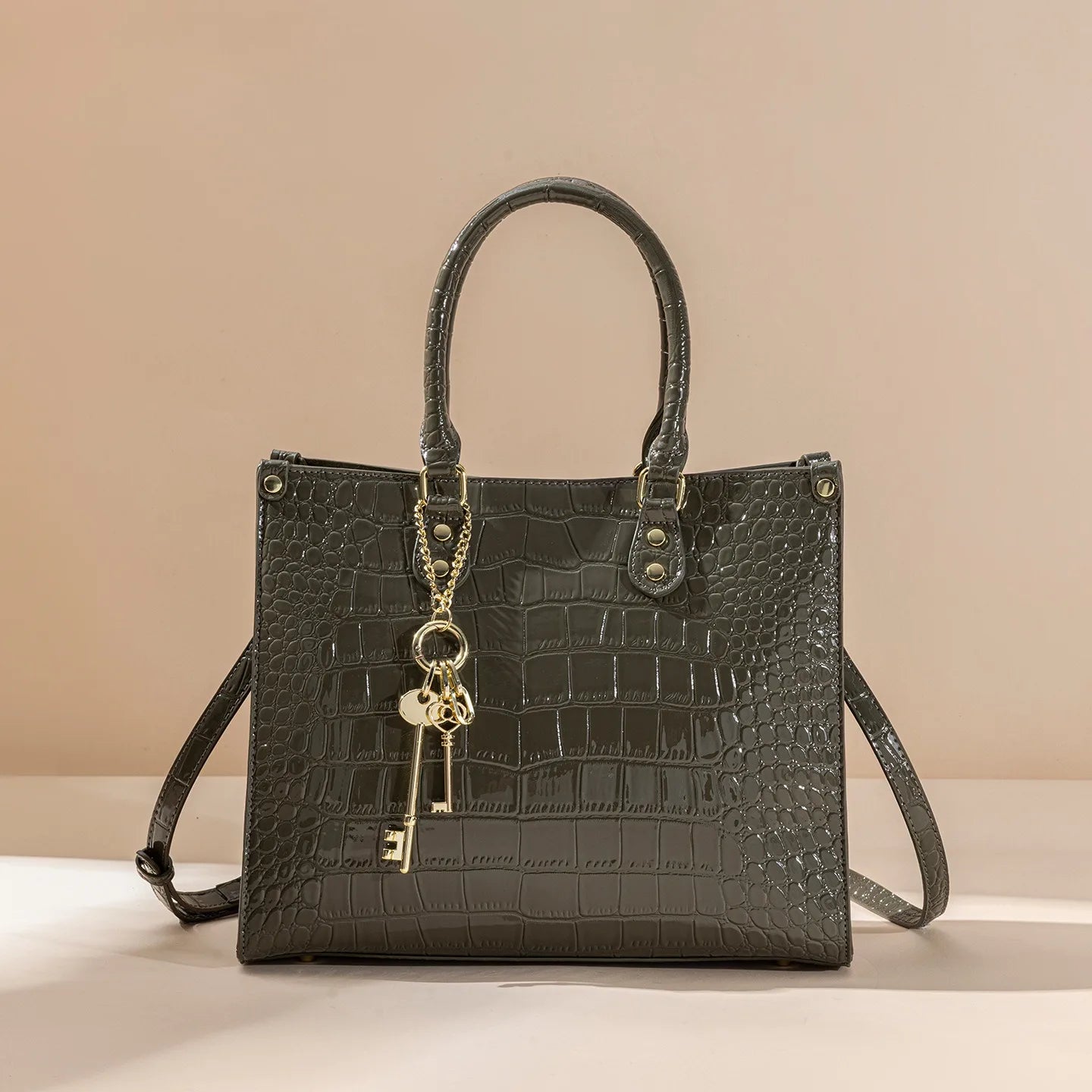 Shiny Crocodile Pattern Top-Handle Bag Women Glossy Patent Crossbody Shoulder Bag Elegant Tote Satchel with Key Pendant