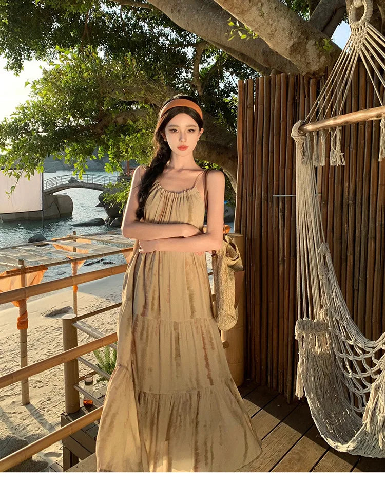 Summer Breeze New Style Folded Hem Strap Dress French Vacation Cool Neck Hanging Skirt Long A-Line Gown round Neck Sleeveless