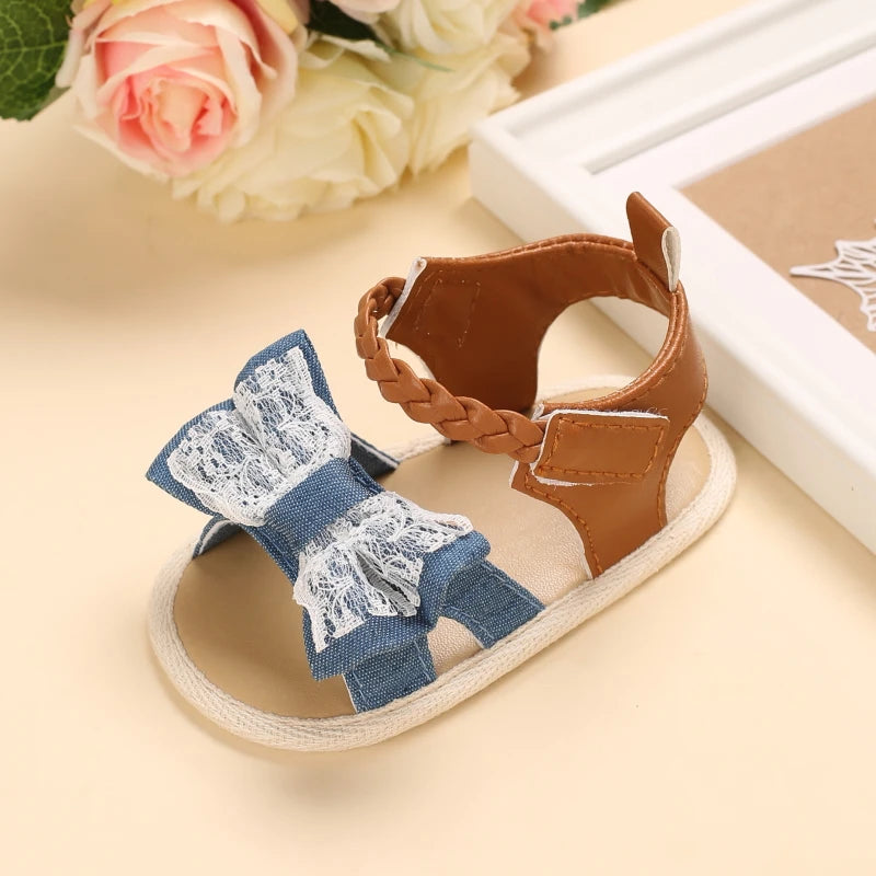 2025 Infant Baby Girls Summer Sandals with Flower Bowknot Soft Sole Wedding Dress Flats Newborn First Walkers Crib Dress Shoes