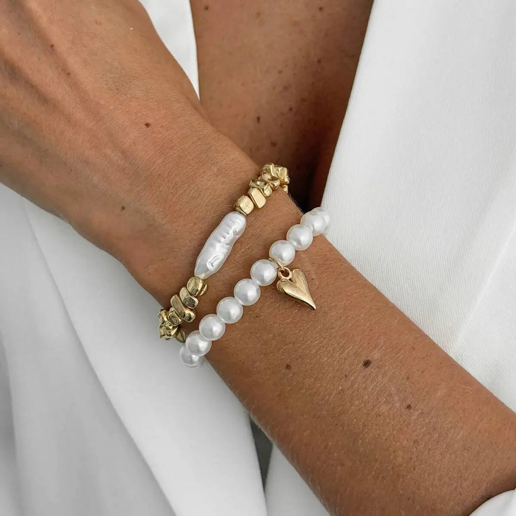 2Pcs/Set Elegant Imitation Pearl Bracelet For Women'S Bohemian Elastic Rope Chain Bracelet With Heart Pendant Jewelry