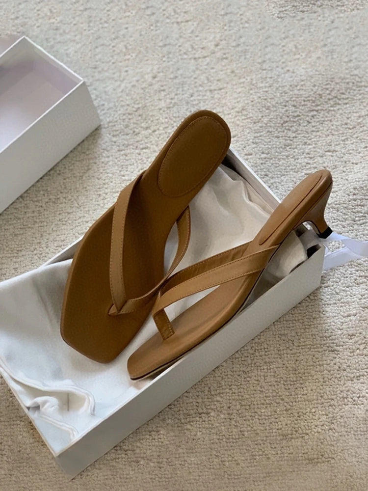 2024Summer New Leather High Heels Herringbone Slippers For Women'S Wearing French Fairy Style Square Toe Clip Sandals