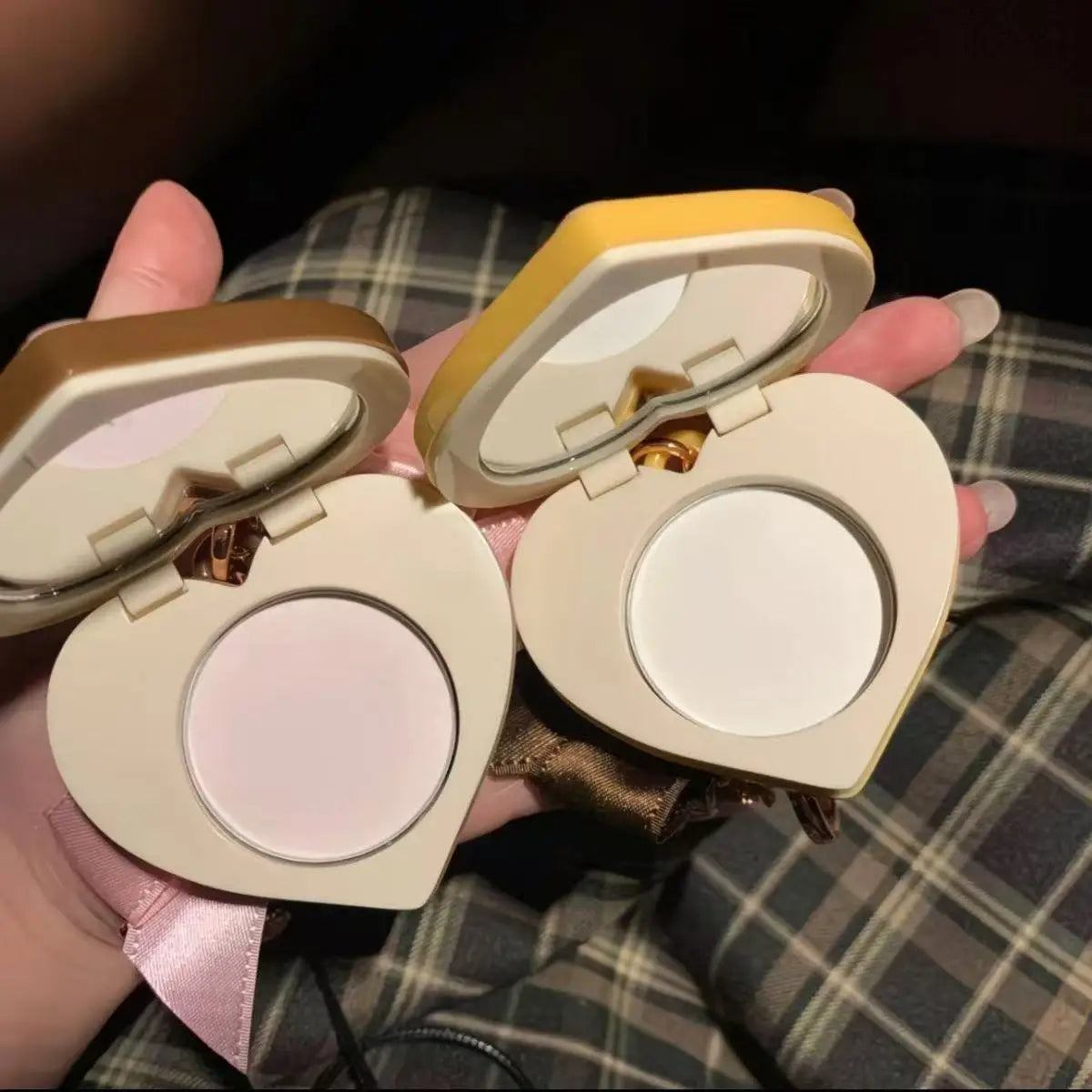Flower Sweetie Bear Collection Setting Powder 2.5g Pendant Package Hanging Matte Soft Focus Oil Control Makeup Cosmetic
