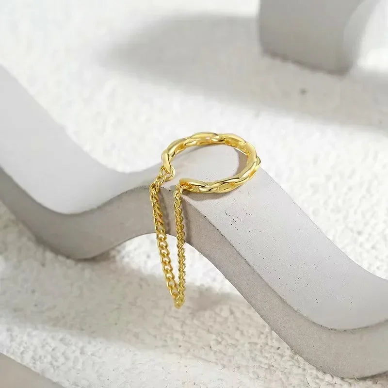 1Pc 2024 Fashion Minilist Fake Piercing Earcuff Earrings Chain Tassel Line For Woman No Piercing Ear Cuff Women'S Ear Jewelry