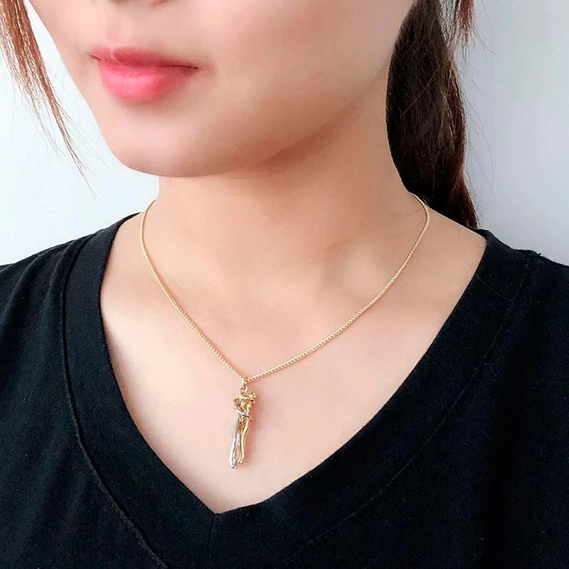 Fashion Hugging Necklace Jewelry Choker Hug Pendant Chain Men Necklaces For Lover Women'S Couple Men Lady Female Male