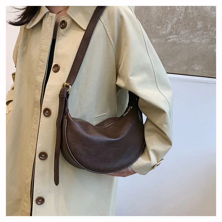Women Vintage Soft Leather Dumpling Bag Fashion Adjustable Strap Crossbody Bag Large Capacity Crescent Shoulder Purse for Daily