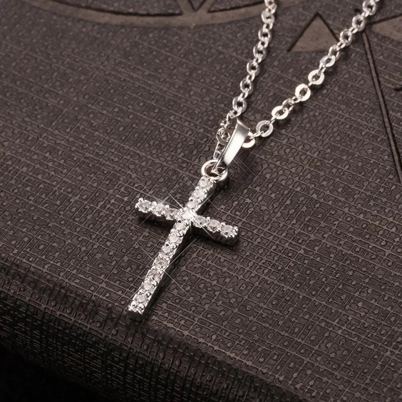 Stainless Steel Cross Pendant Zircon Necklace for Women Men Personalized Design Popular Hip Hop Choker Chain Party Jewelry Gifts