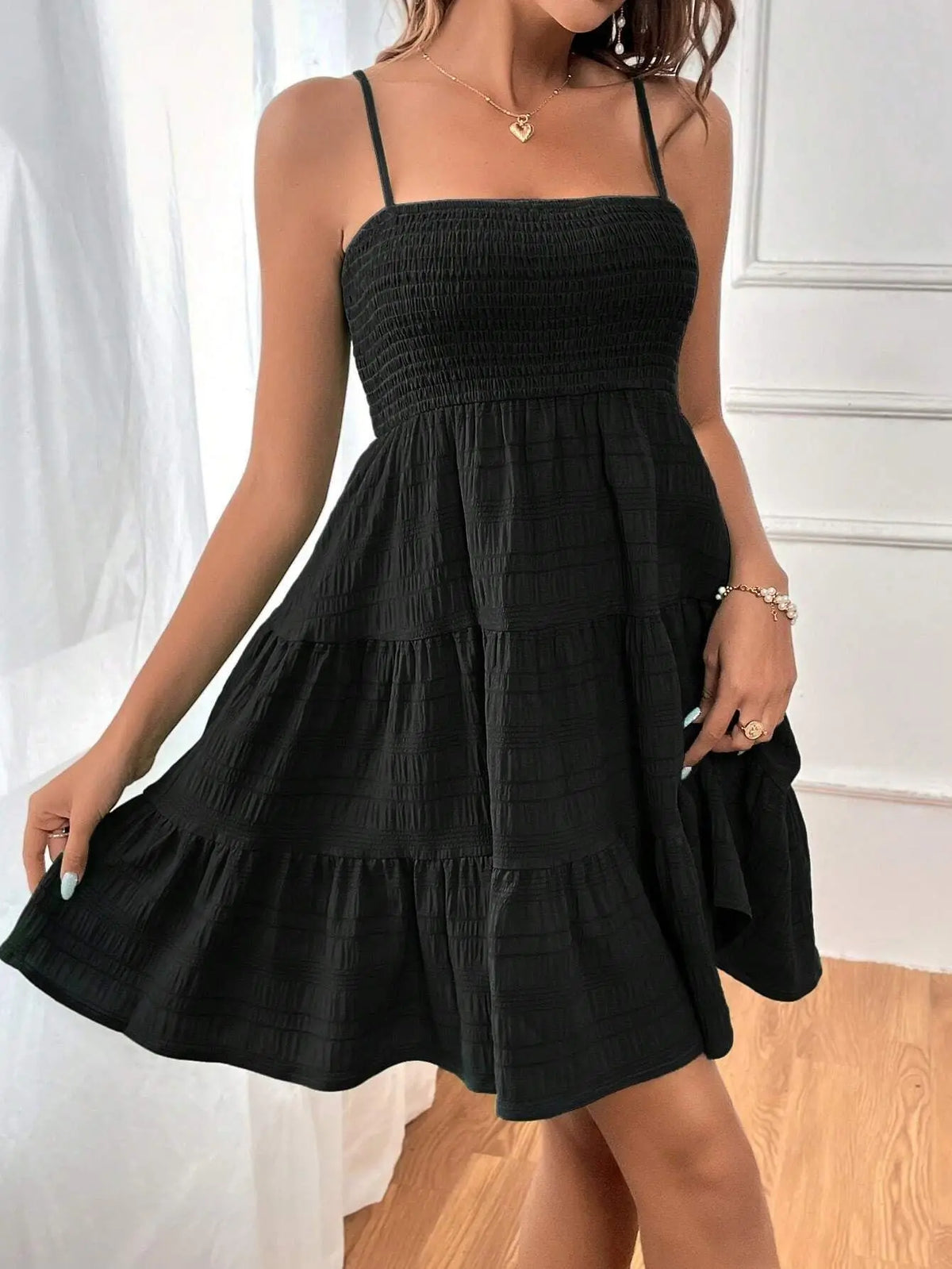 Women's Fashion Spaghetti Strap Smocked Bustier Mini Dress Blue Ruffled Tiered Swing Dress Summer Casual Vacation Beach Wear