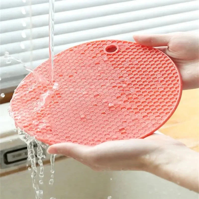 Table mat tool multifunctional kitchen silicone tableware mat, round anti slip coffee cup coaster, pot holder