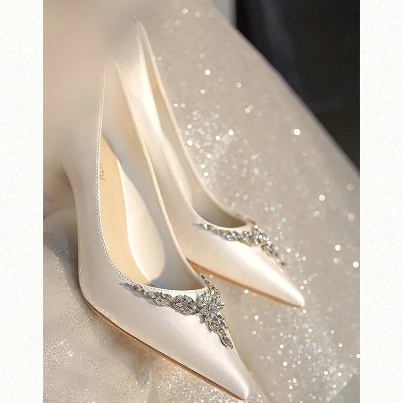 New White Women'S Bridal Wedding Shoes Silk Satin Rhinestone Crystal Shallow Pumps Stiletto High Heels