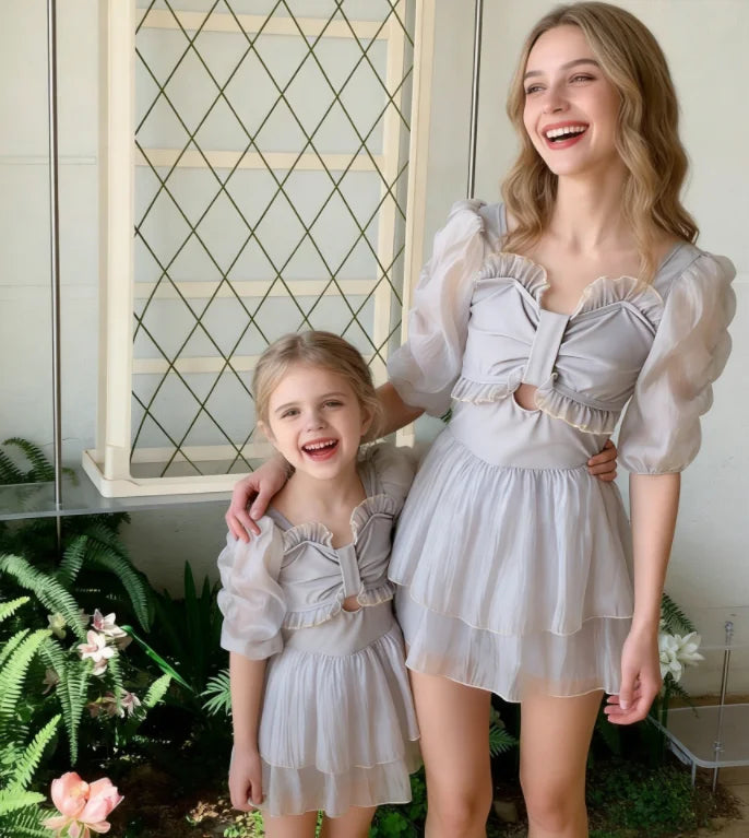 Parent-child Swimsuit Cute Puffed Sleeve Princess Dress One-piece Dress Style Parent-child Swimsuit