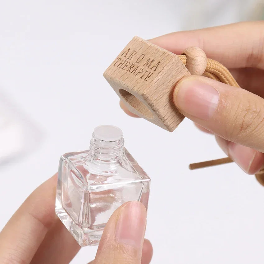Car Air Outlet Freshener Diffuser Fragrance Bottle Clip Perfume Bottle Pendant Essential Oil Auto Hanging Ornament Interior Amag