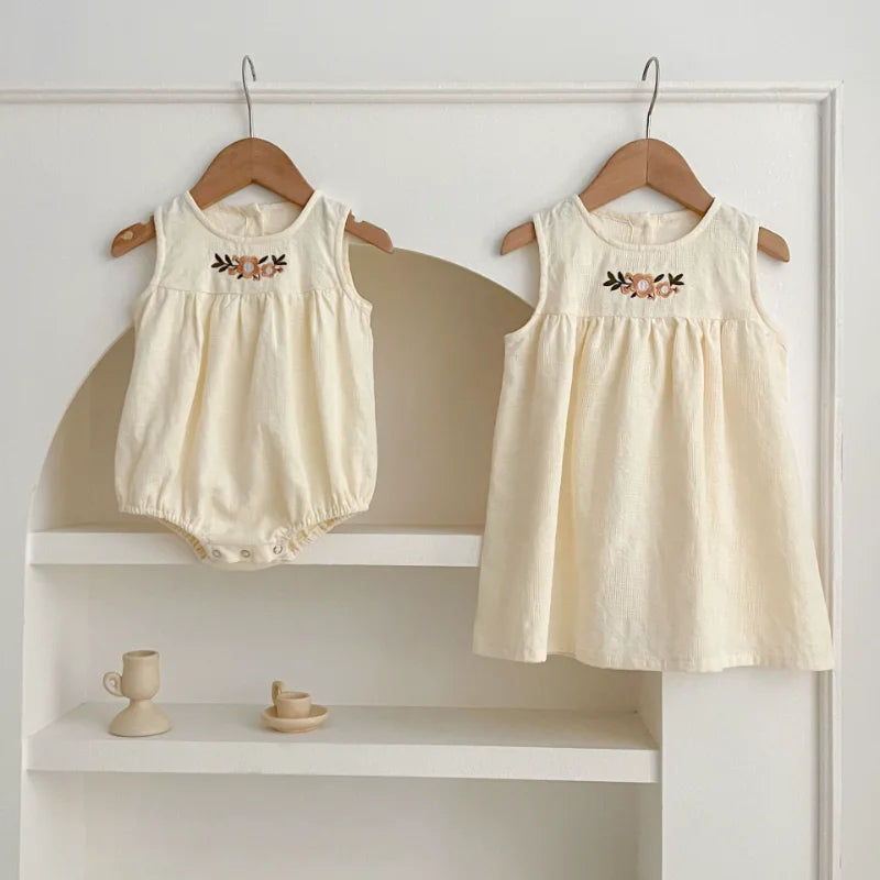 Girls Birthday Party Sisters Outfits Summer Green Apricot Floral Embroidery Sleeveless Bodysuit Vest Dress Baby Clothes H037